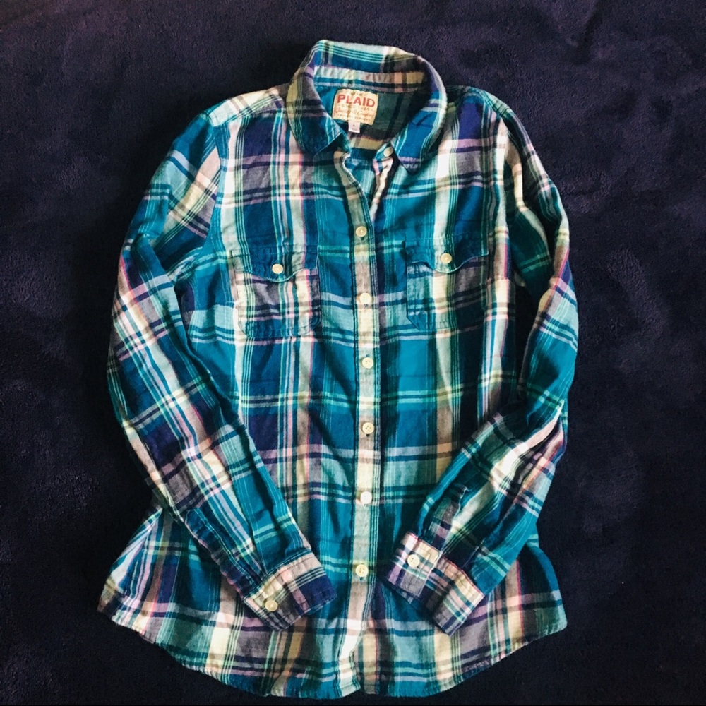 Old Navy Plaid Flannel Button Up Shirt